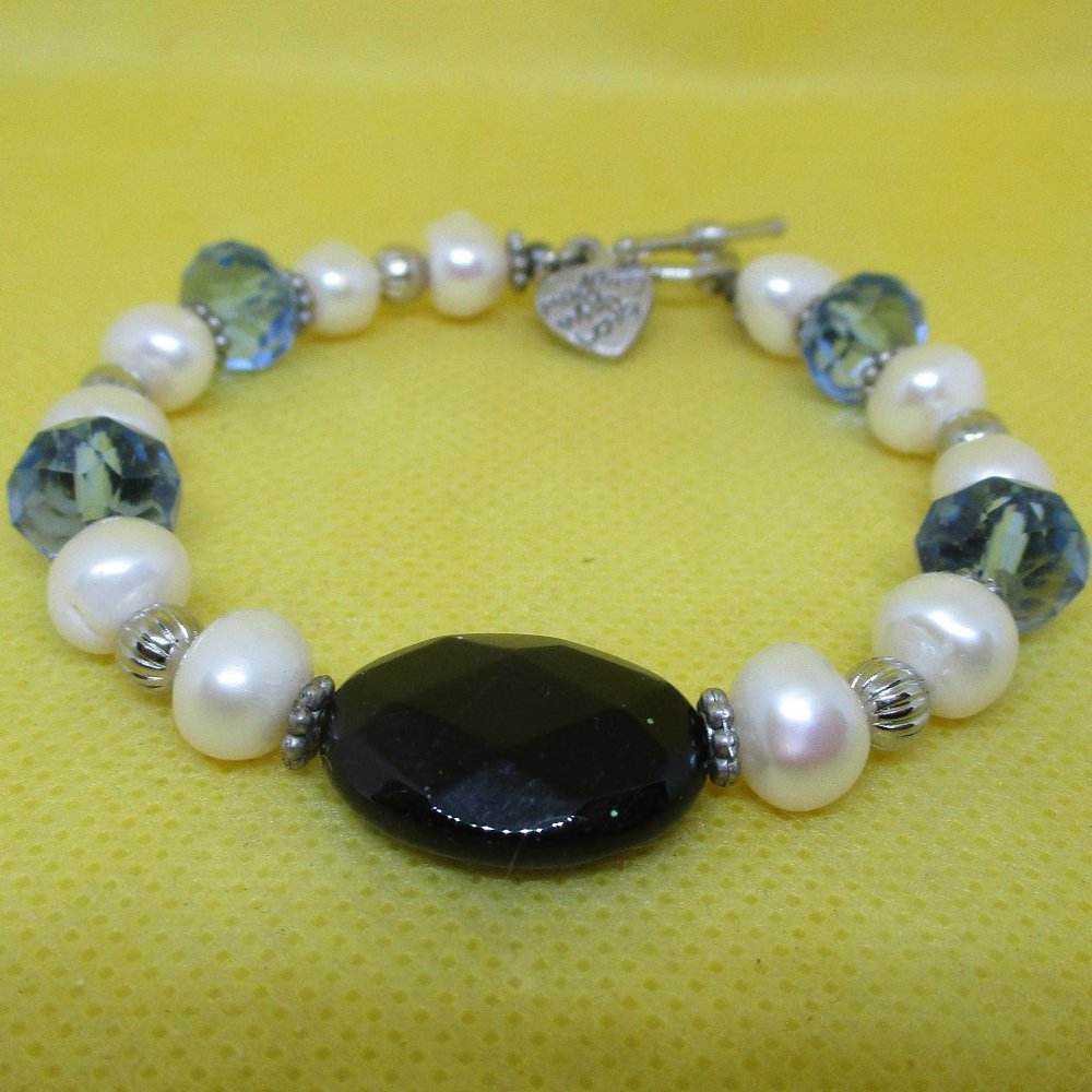 Genuine FRESH WATER PEARL Blue Faceted Crystal Bracelet Large Black Faceted Bead